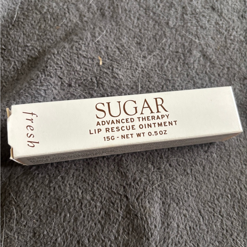 Sugar lip ointment